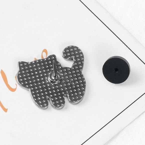 NEW Orange Cat Enamel Pin Brooch - Picture 2 of 2